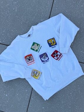 Vintage 90s Looney Tunes Crewneck Sweater Medium Acme Clothing Warner Bros